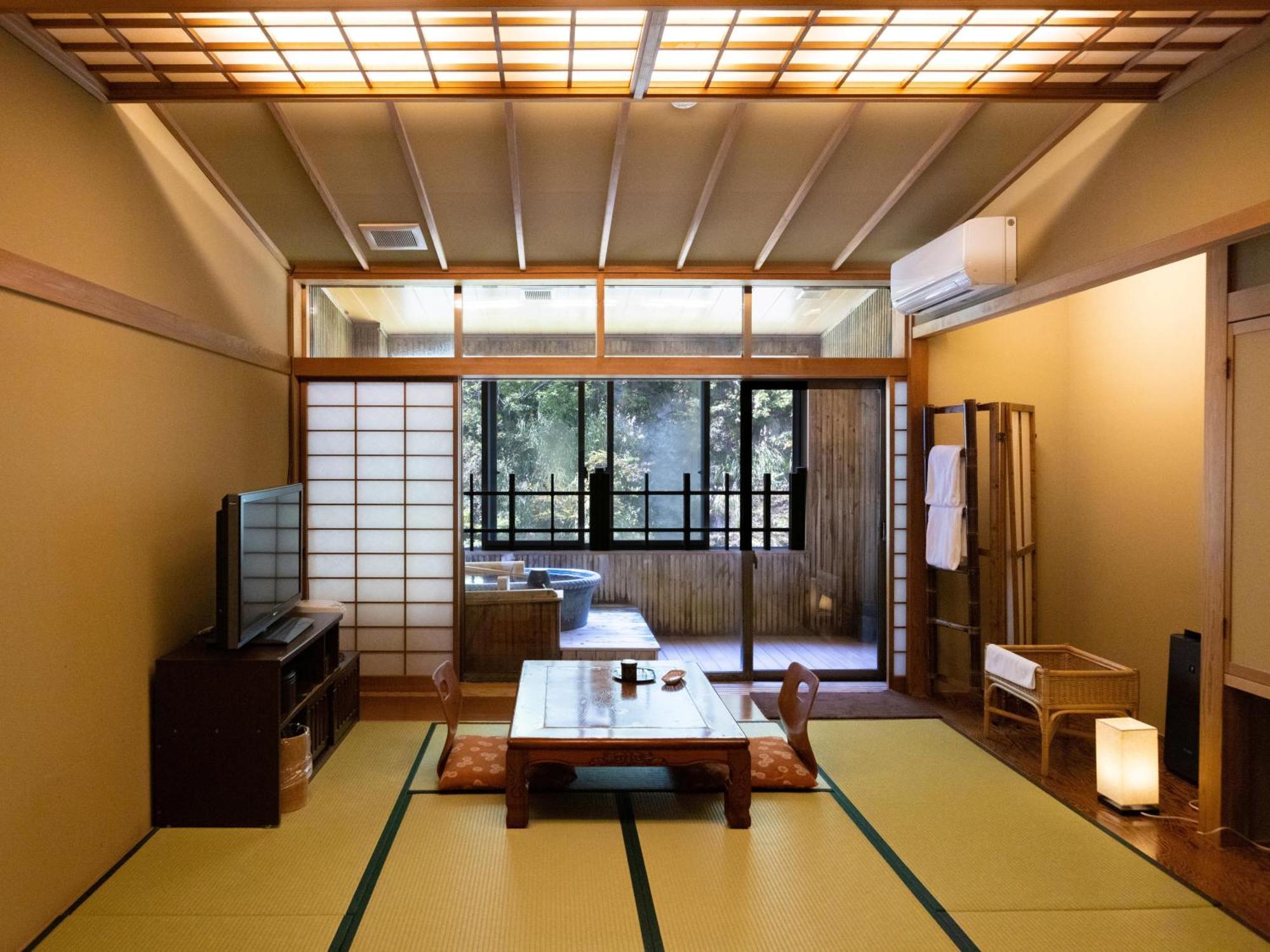 Fulsato Hotell Tsuchihatakozan Rum bild